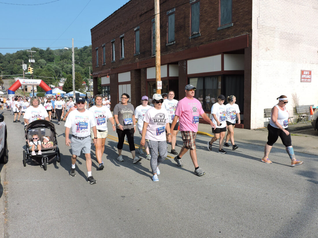 Cancer run drew many participants